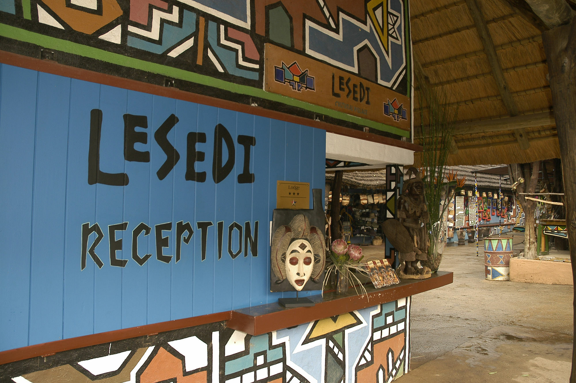 Broederstroom Aha Lesedi African Lodge & Cultural Village מראה חיצוני תמונה