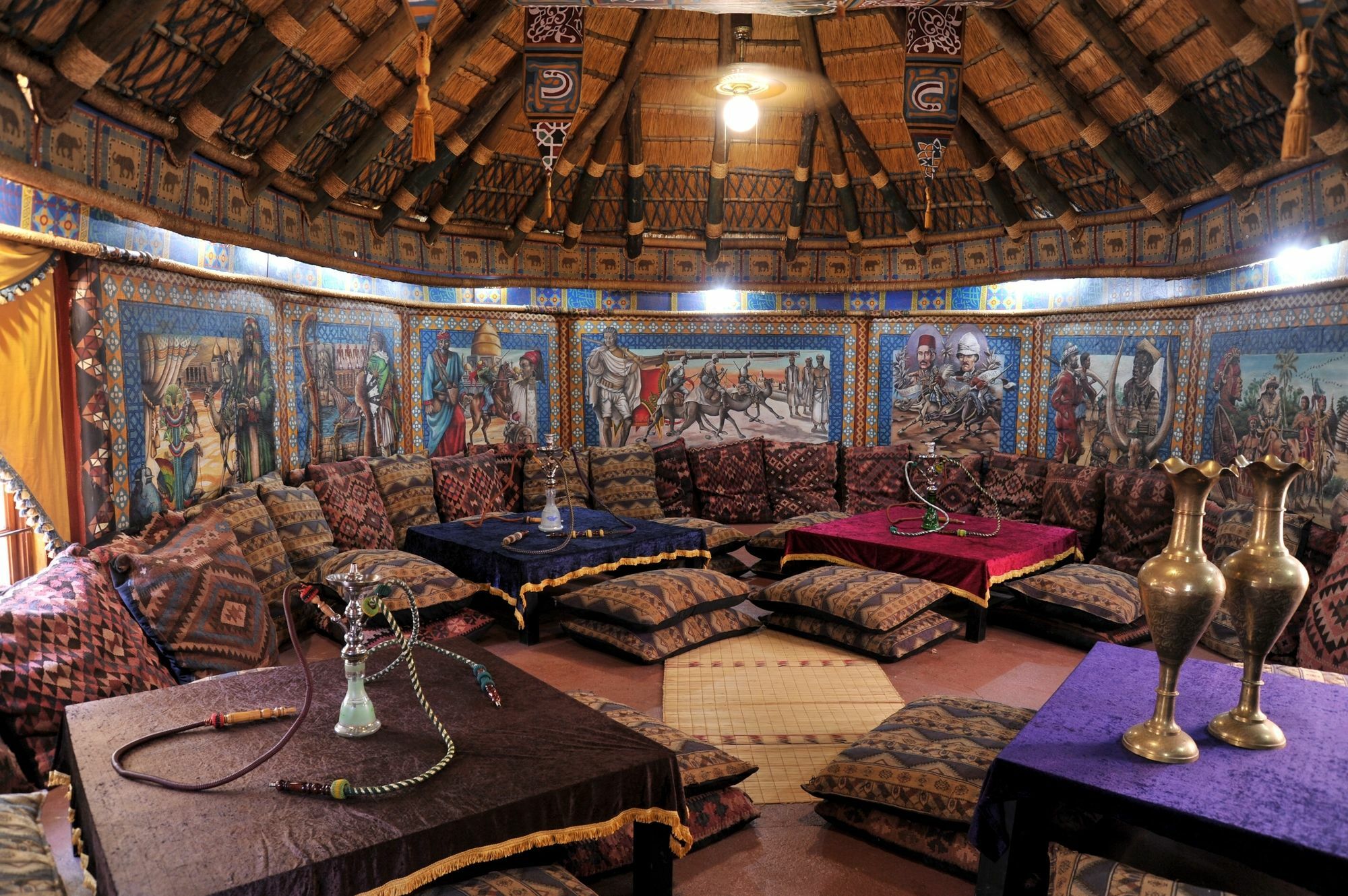 Broederstroom Aha Lesedi African Lodge & Cultural Village מראה חיצוני תמונה